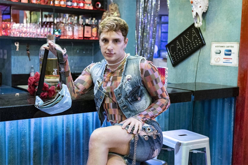  Diego Martins é sincero sobre estigma em papéis LGBTs: “Não estudei para ser um ator gay, sou ator”