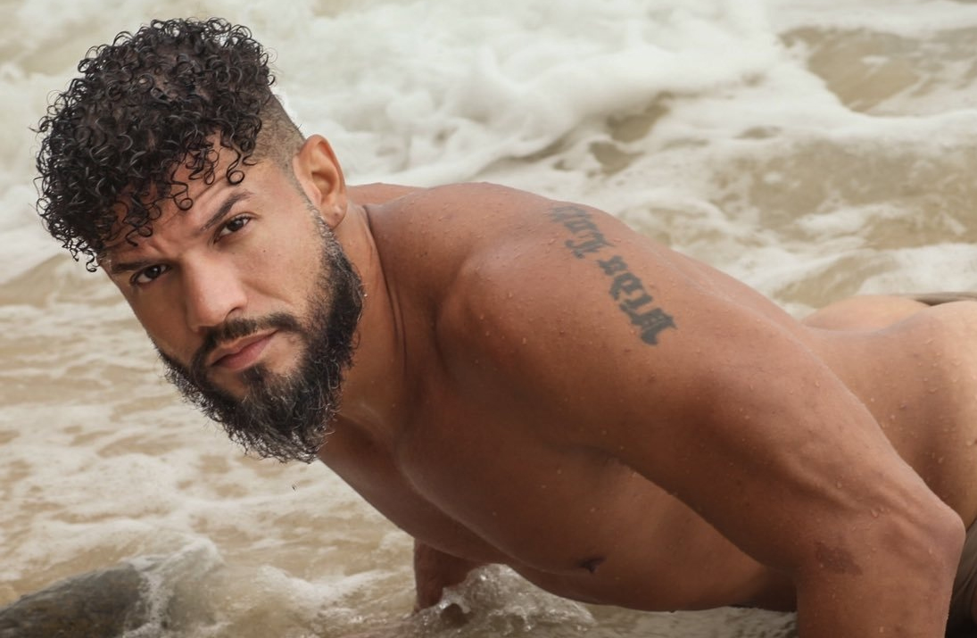 Juninho, do BBB 24, surge em vídeo íntimo explícito com outro rapaz: “Fiquei bem satisfeito”