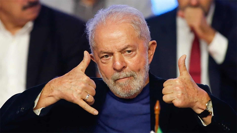  Lula devolve ao SUS o Comitê Nacional de Saúde LGBTIA+, extindo durante o governo Bolsonaro