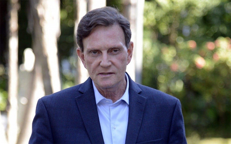  Crivella é condenado a pagar R$ 100 mil por censura homofóbica na Bienal do Livro de 2019, quando era prefeito do Rio