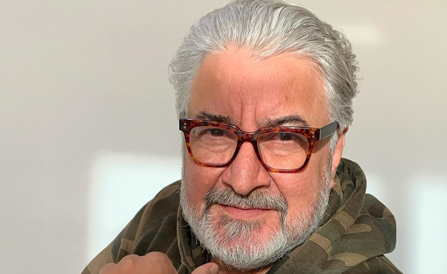 Morre Sérgio Mattos, ícone da moda brasileira que revelou Gisele Bündchen e Cauã Reymond