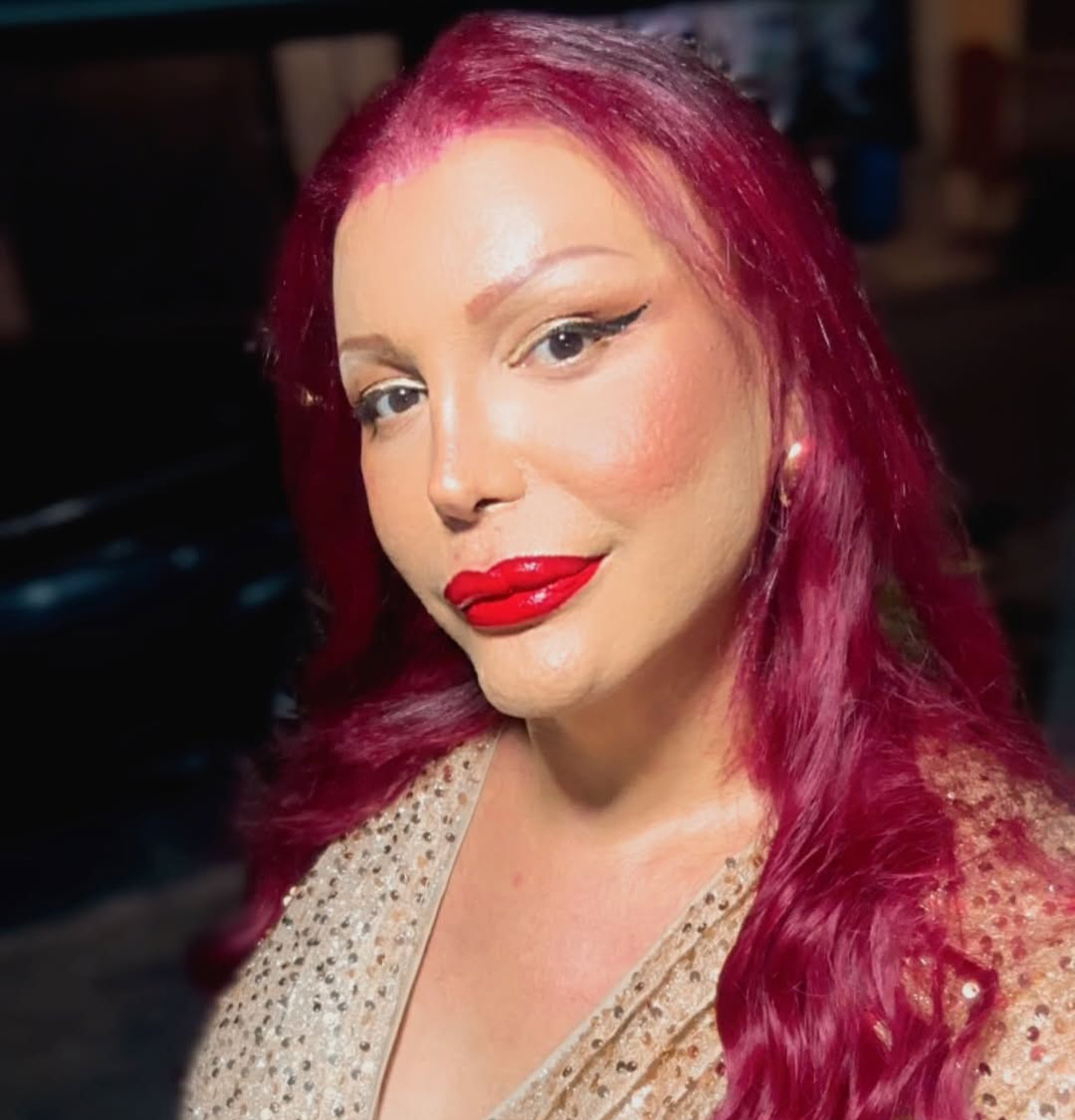 Luísa Marilac causa debate ao dizer que travestis “não podem ter barba nem neca solta”