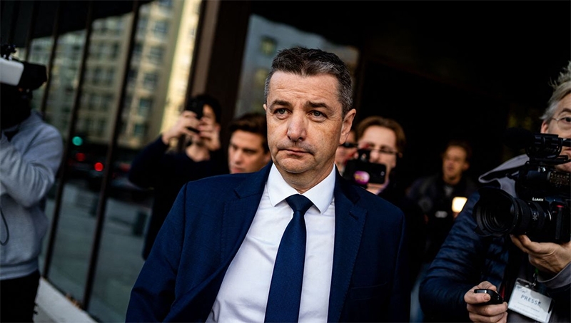  Justiça condena prefeito francês por usar vídeo explícito com garoto de programa para chantagear vice