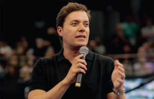 Pastor André Valadão tem R$ 40,4 mil penhorados após processo envolvendo LGBTfobia