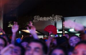 Mesmo após avisos contra atos obscenos, suposto flagra de sexo em ensaio de Anitta circula nas redes