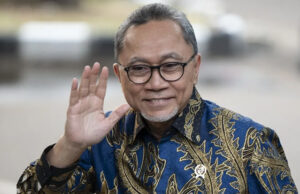 Ministro de assuntos religiosos da Malásia afirma que estresse no trabalho pode “tornar” pessoas gays