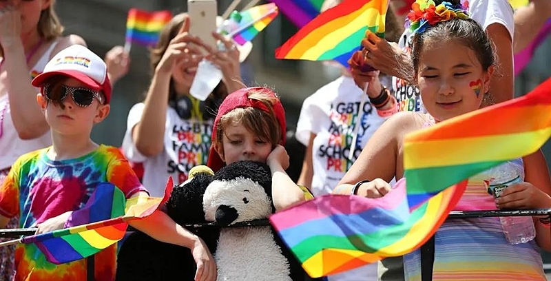  Câmara de BH discute projeto que pode barrar crianças no Carnaval e na Parada LGBTQIA+