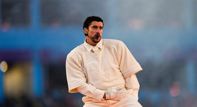 Show de Bad Bunny no Super Bowl faz buscas por atletas e latinos explodirem no Pornhub