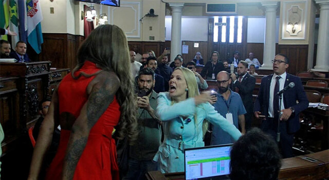 RJ: Benny Briolly aprova título para Ludmilla e é quase agredida por bolsonaristas em Niterói