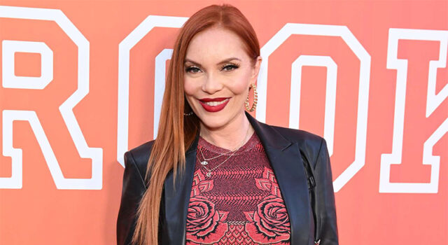 Ex-integrante das Pussycat Dolls, Carmit Bachar, agradece aos fãs LGBTQ+ após ser excluída de uma reunião do grupo