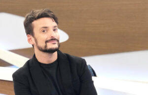 Jornalista Fefito denuncia perseguição homofóbica no condomínio onde mora em SP: “Estou exausto”