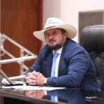 Deputado bolsonarista é condenado a indenizar em R$ 20 mil associação LGBTQIA+ após falas discriminatórias