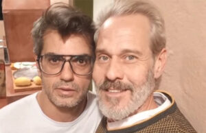 Galã dos anos 1990, Nico Puig celebra 30 anos de amor com o marido: “Assim seguimos, juntos sempre”