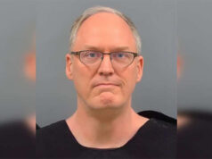 De “defensor da moral” a acusado de abuso: professor conservador é preso por crimes sexuais contra crianças