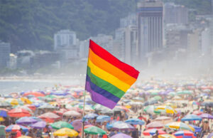 Rio de Janeiro retoma articulação das Paradas LGBTI+ após 10 anos com encontro histórico no Centro da cidade