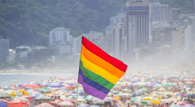 Rio de Janeiro retoma articulação das Paradas LGBTI+ após 10 anos com encontro histórico no Centro da cidade