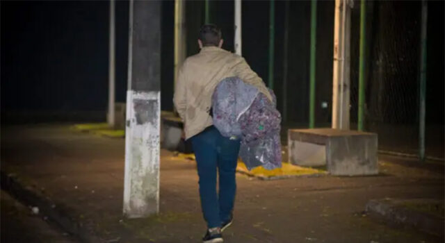 ‘Caçadores do sexo’: reportagem expõe exploração de pessoas em situação de rua por criadores de conteúdo