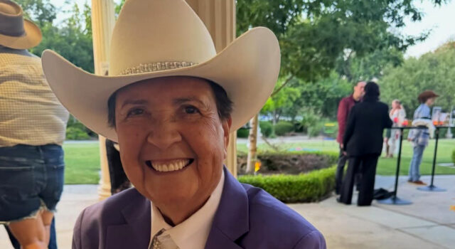 Aos 81 anos, drag king mais velho do mundo segue sonhando com sua grande oportunidade