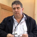 Professor da USP em Ribeirão Preto é condenado a 3 anos e 10 meses de prisão por transfobia contra alunas travestis