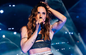 “As pessoas presumiam que eu era gay”, diz Mel C ao relembrar rumores sobre sua sexualidade ao longo da carreira