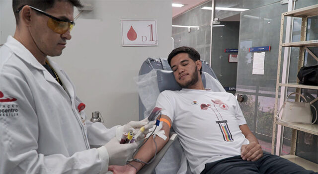 Seis anos após decisão do STF, ação convoca pessoas LGBTQIA+ para doação coletiva de sangue no Distrito Federal nesta sexta