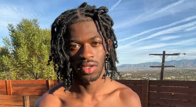 Após polêmicas e programa de reabilitação, Lil Nas X é flagrado jogando dinheiro para stripper em famosa boate gay