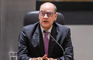 Governador em exercício veta projeto transfóbico de “terceiro banheiro” para pessoas trans e não binárias no Rio