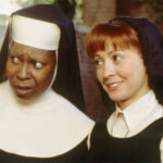 Atriz de “Mudança de Hábito” diz que interpretou sua personagem como lésbica e atraída pela personagem de Whoopi Goldberg no filme