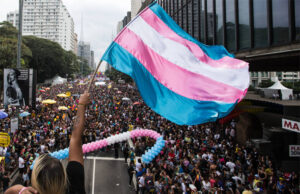 “Violência vira rotina”: pesquisa revela naturalização de agressões contra mulheres trans e travestis no Brasil