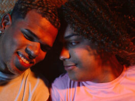 Filme sobre romance entre pessoas trans vence principal categoria do Festival Visões Periféricas, no Rio
