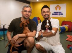 Casal gay transforma experiências de preconceito em hotel pet para receber cães de tutores LGBTQIA+ no Centro do Rio