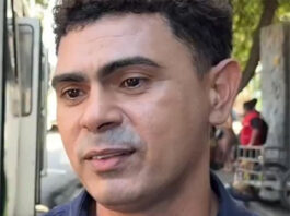 Motorista gay transforma protesto em meme ao cobrar salários atrasados durante greve em Manaus: “Tenho os bofes para sustentar”