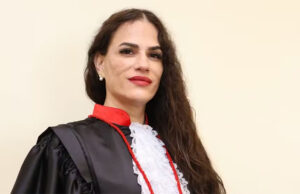 Amazonas empossa 1ª promotora de Justiça trans do Brasil: “Instituições democráticas se fortalecem com a diversidade”
