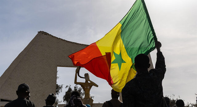 Repressão aumenta no Senegal e já 71 homens são presos sob nova lei anti-LGBTQIA+: “Medo constante”