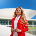 Pedagoga e drag queen, Ruth Venceremos tem candidatura a deputada federal oficializada no DF