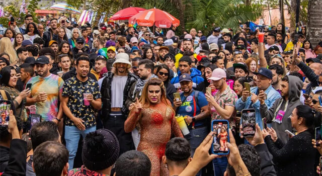 SP: Com multas de até R$ 10 mil, Câmara de Sorocaba promulga lei que proíbe crianças e adolescentes na Parada LGBT
