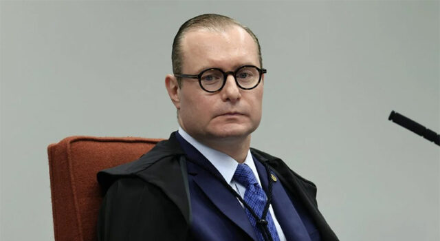 STF: Ministro Cristiano Zanin vota para derrubar lei que proíbe atletas transgênero em competições de Londrina