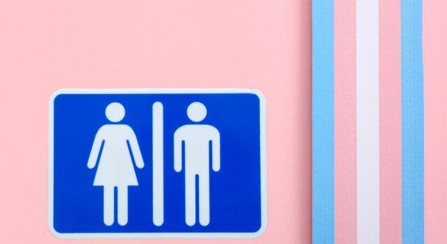 Mulher trans denuncia academia após ser orientada a não usar banheiro feminino em Mogi das Cruzes