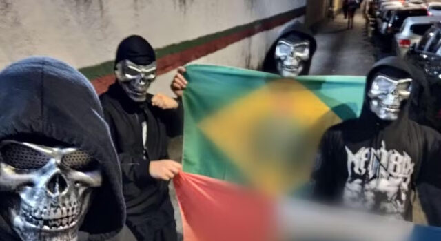 RJ: cinco homens ligados a grupo de ideologia neonazista são presos suspeitos de esfaquear mulher trans em Teresópolis