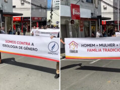 MP de Santa Catarina investiga igreja e prefeitura por faixas contra comunidade LGBTQIA+ em desfile de 7 de Setembro