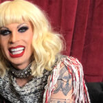 Katya, de ‘RuPaul’s Drag Race’, volta a se afastar dos palcos por novas questões de saúde: “Priorizar o bem-estar”