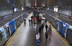 MetrôRio abre banco de talentos e oferece programa Jovem Aprendiz exclusivo para mulheres cis e trans