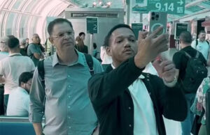 Deputado eleito pelo Rio, Rick Azevedo confronta líder do PL em aeroporto sobre fim da escala 6×1 e avisa: “Não vai ter paz”