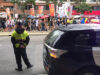 Bar gay é alvo de operação policial e 51 pessoas acabam detidas por estarem sem camisa: “Infrações contra a moral pública”