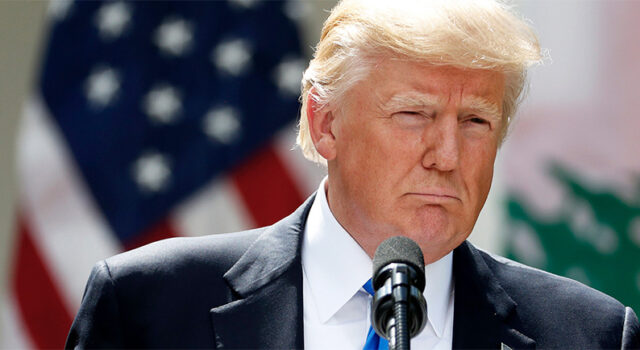 Governo Trump deporta migrantes LGBTs para países que criminalizam relações entre pessoas do mesmo sexo