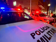 Em suposto surto, homem morde e arranca parte da orelha de médico e morre após ser contido pela PM em SP