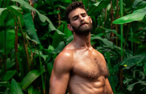 Ator Chris Salvatore revela que conteúdo adulto o deixou “vazio” e anuncia pausa no OnlyFans: “Não nasci para isso”